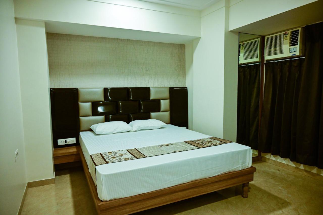 Hotel Diamora Residency Thane Eksteriør billede