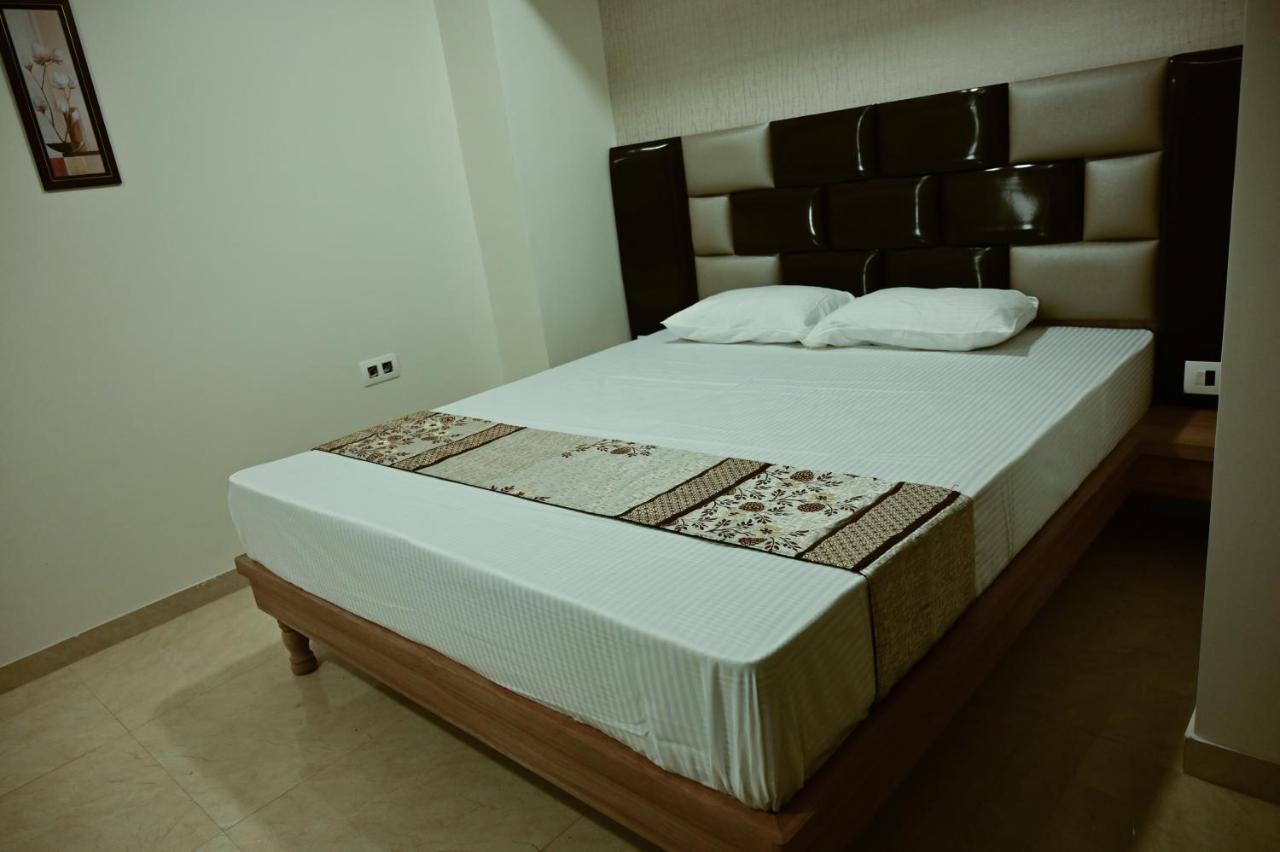 Hotel Diamora Residency Thane Eksteriør billede